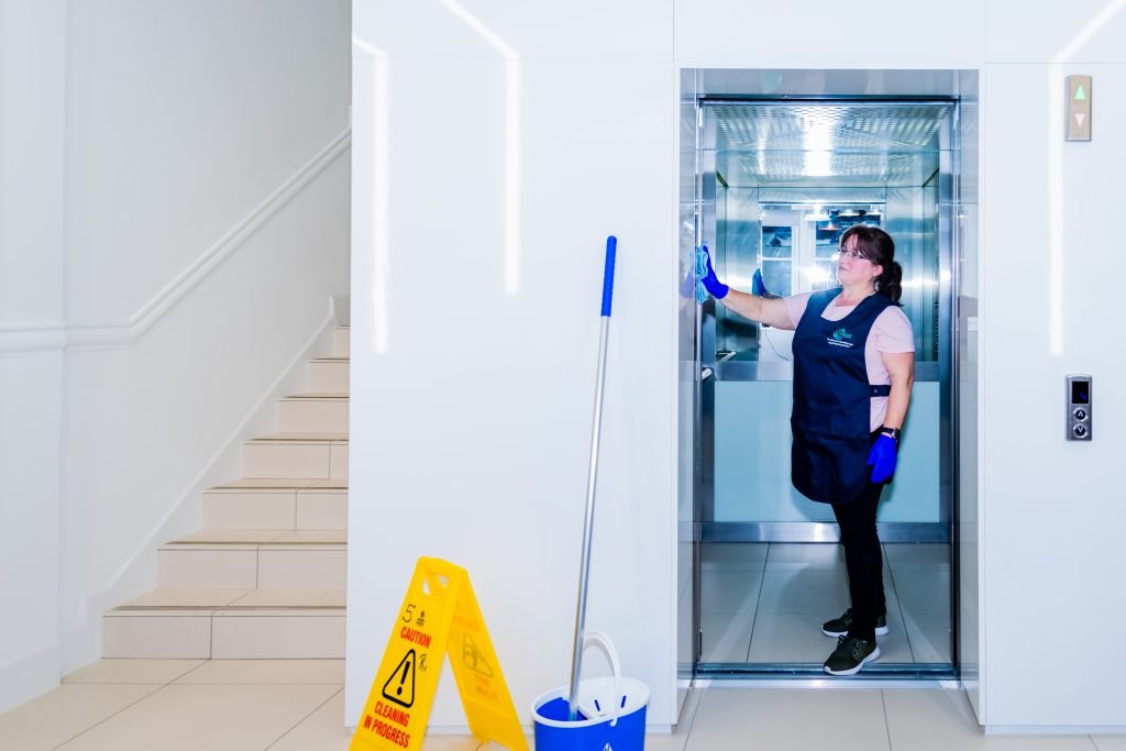 Commercial Deep Cleaning Services