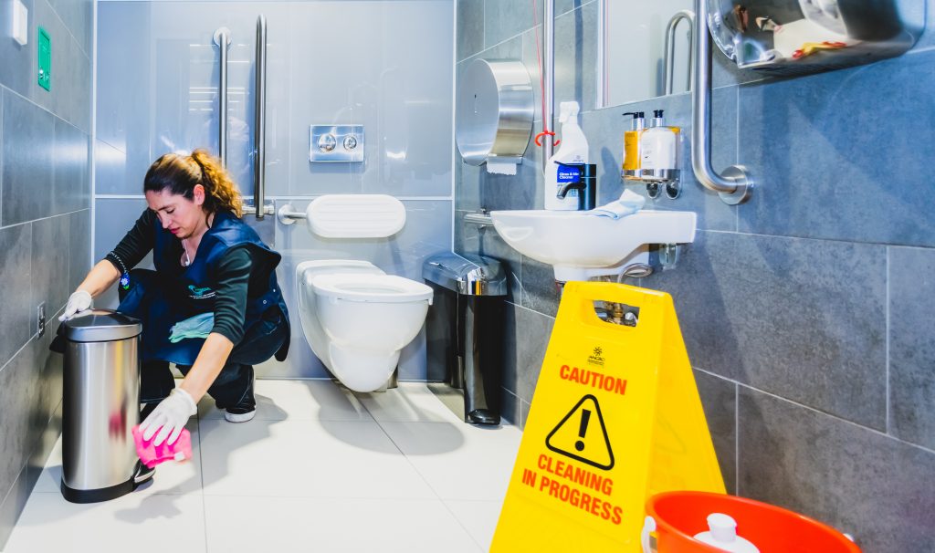 Washroom & Toilet Deep Cleaning Services